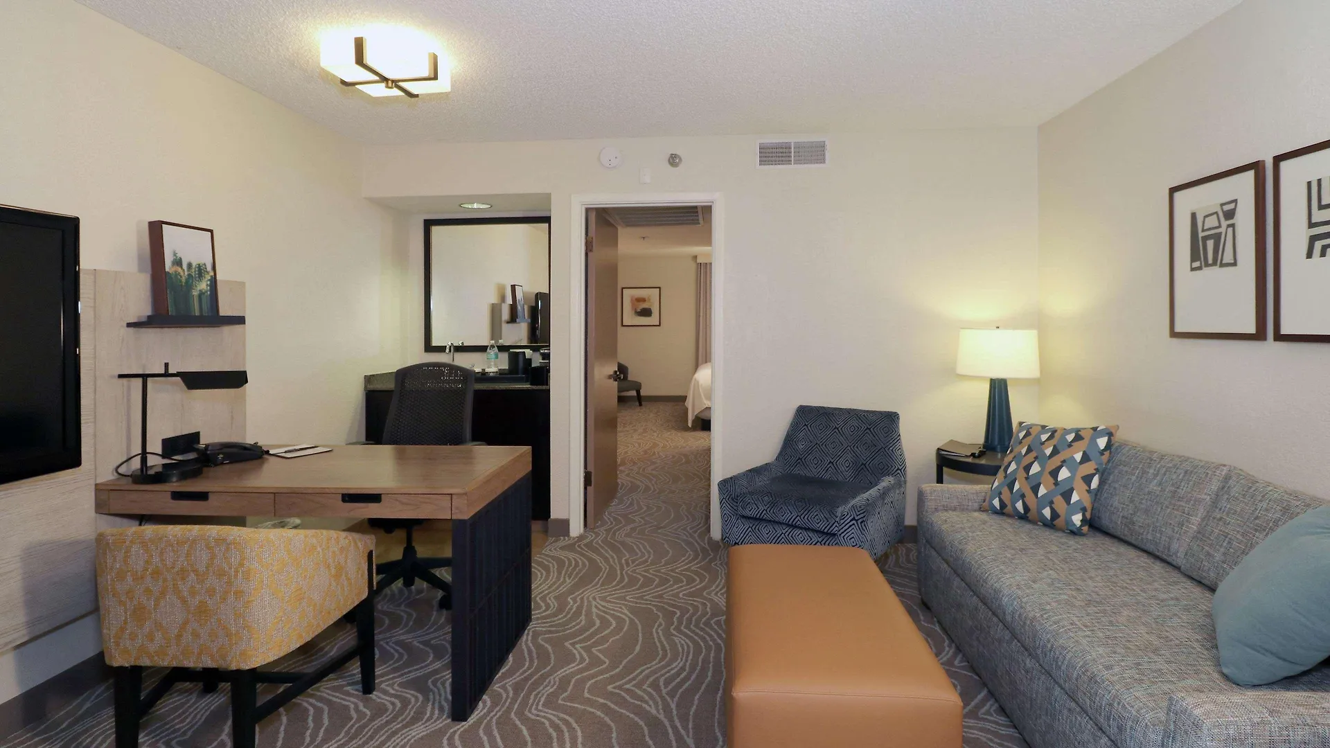 Embassy Suites By Hilton Phoenix Tempe 4*,  États-Unis